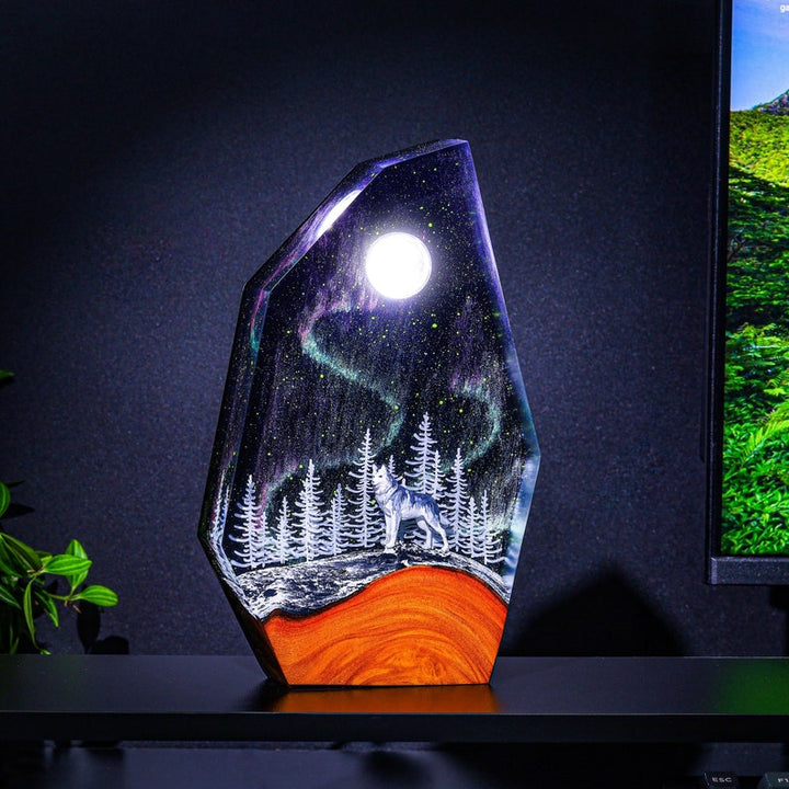Husky in Aurora Borealis Resin Lamp