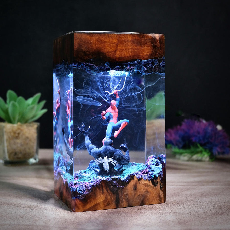 Spider-Man Lamps & Night Lights – Spider-Man vs Venom Web-Swing Marvel Resin Lamp