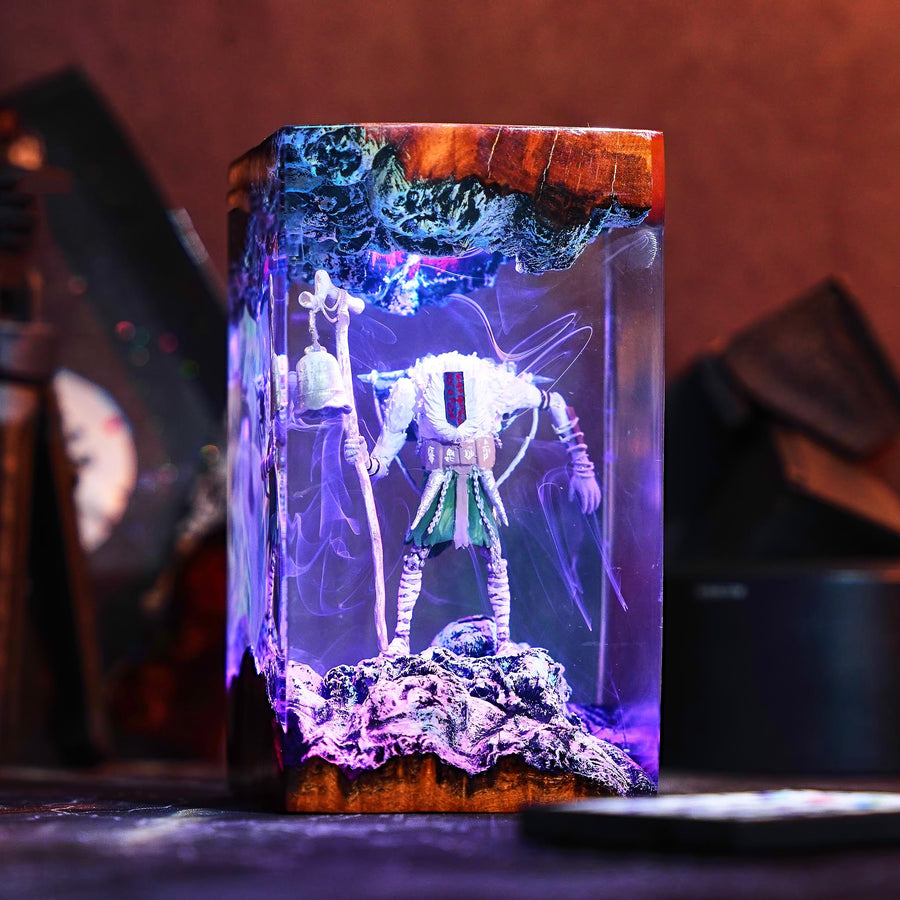 Clair Obscur: Expedition 33 Lamps – Monoco Clair Obscur: Expedition 33 Resin Lamp
